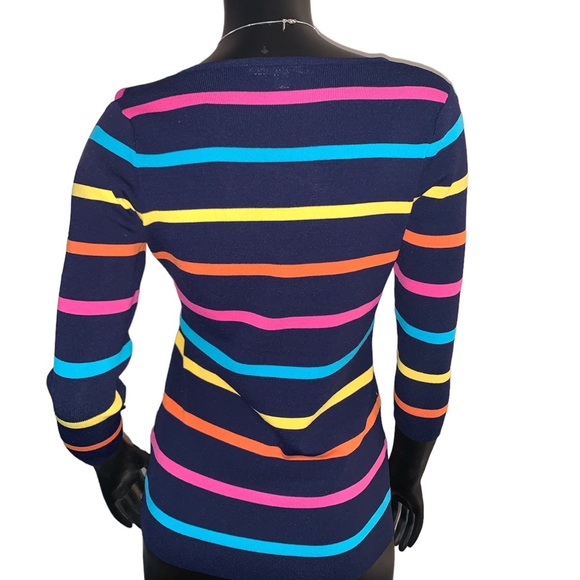 Cyrus~ Woman top - Picture 2 of 6